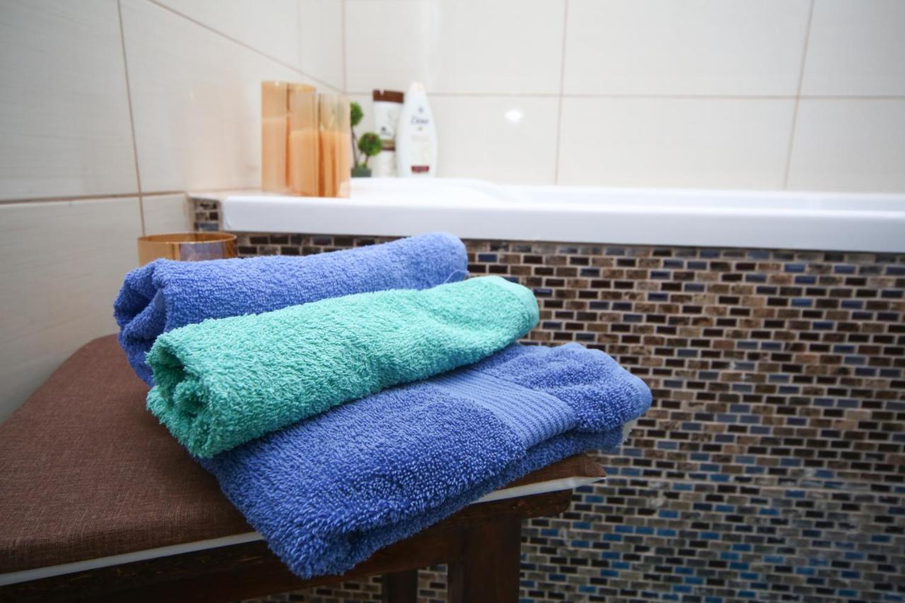 B&M Apartment Брашов Экстерьер фото