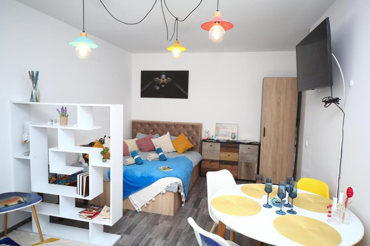 B&M Apartment Брашов Экстерьер фото