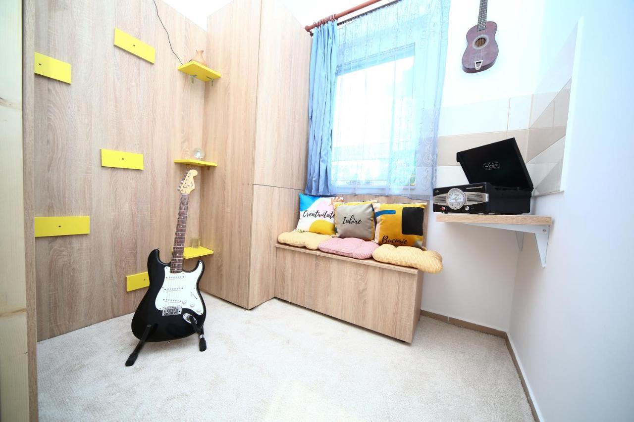 B&M Apartment Брашов Экстерьер фото