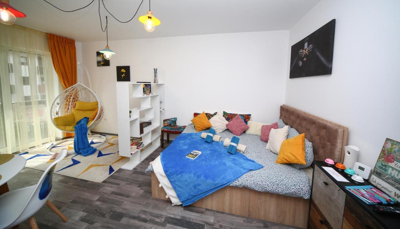 B&M Apartment Брашов Экстерьер фото